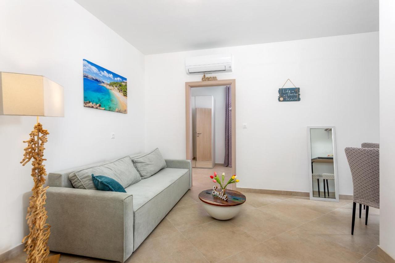 Divine Apartments Baska  Exterior photo