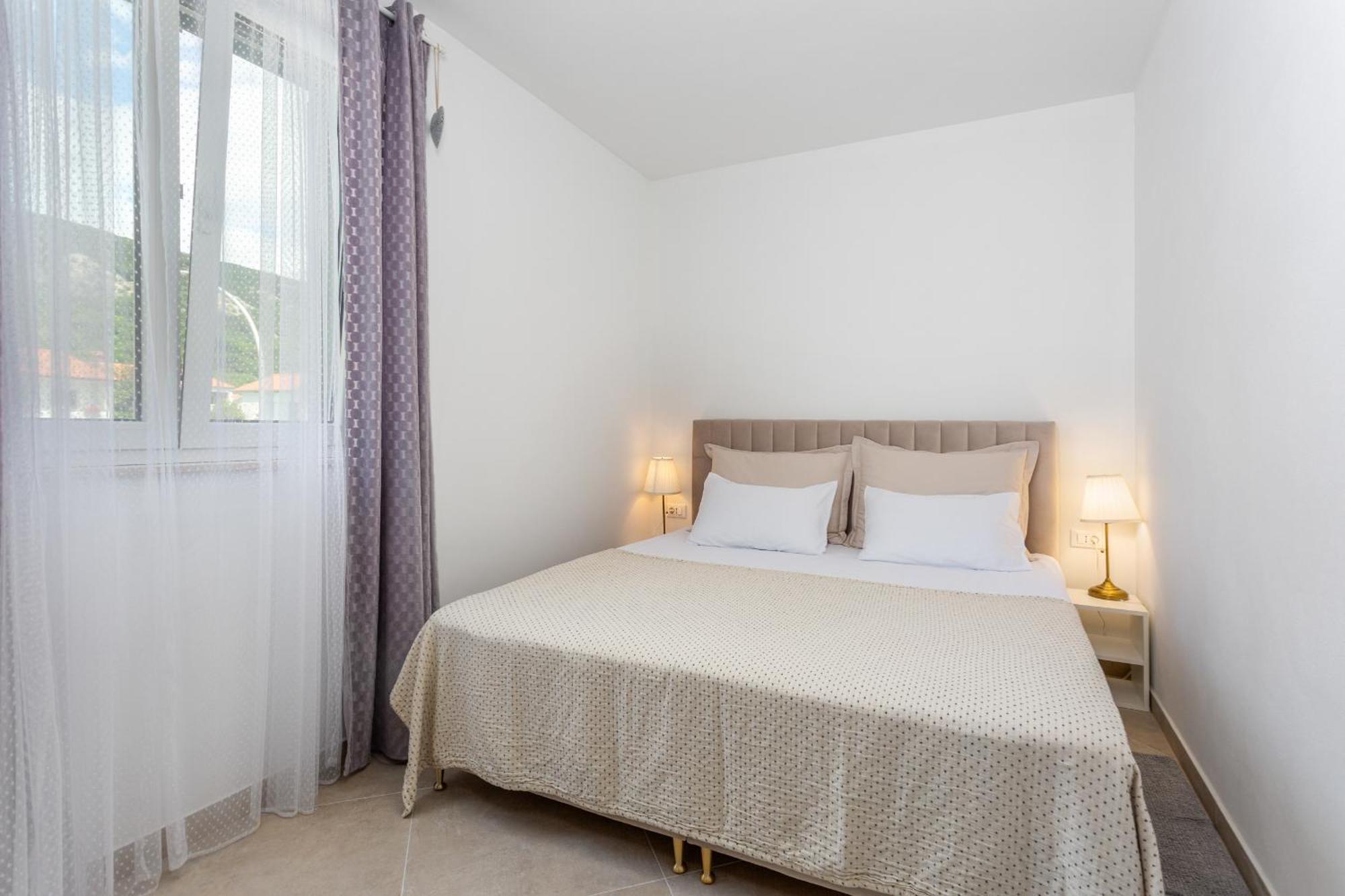 Divine Apartments Baska  Exterior photo