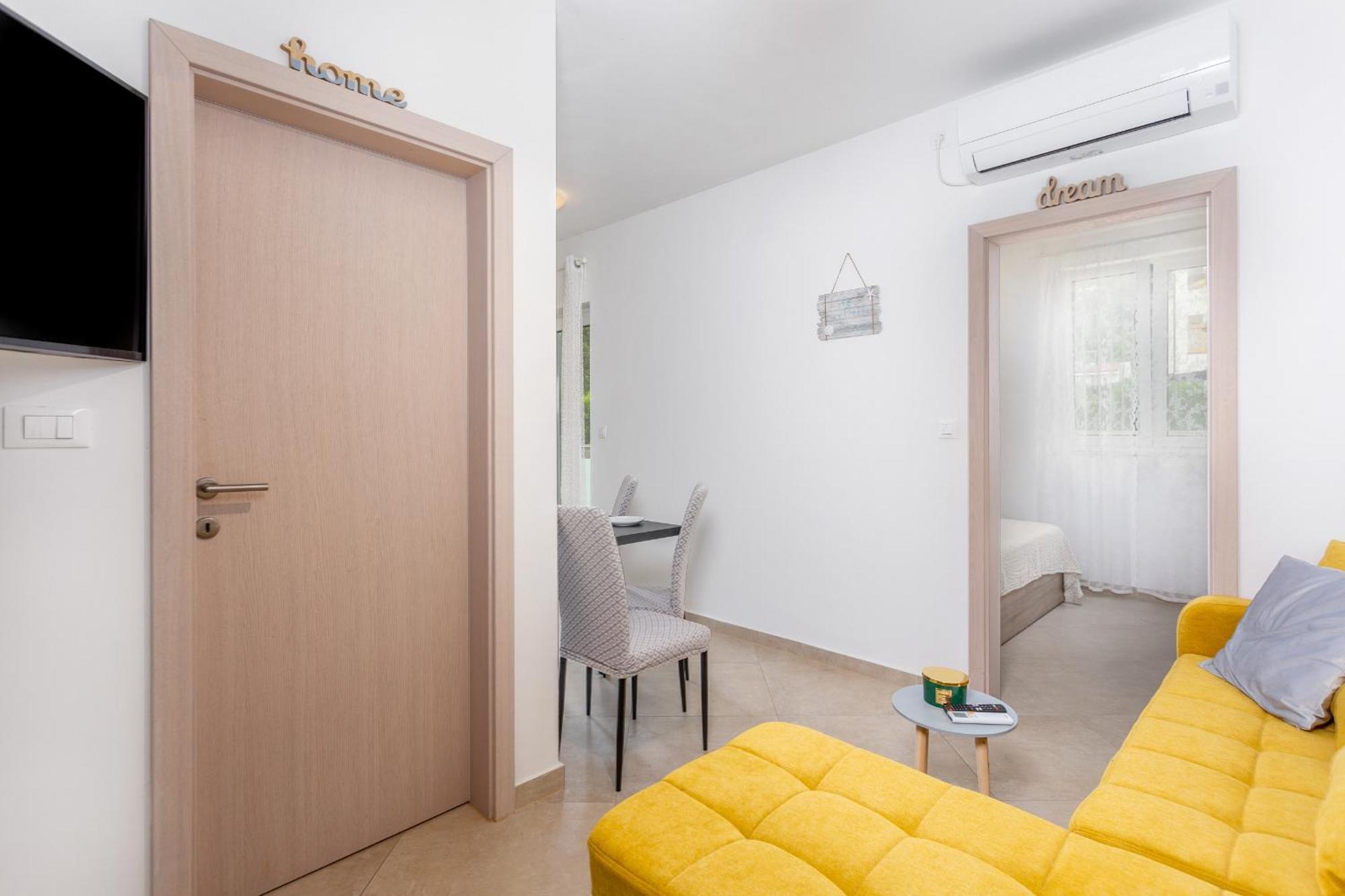 Divine Apartments Baska  Exterior photo